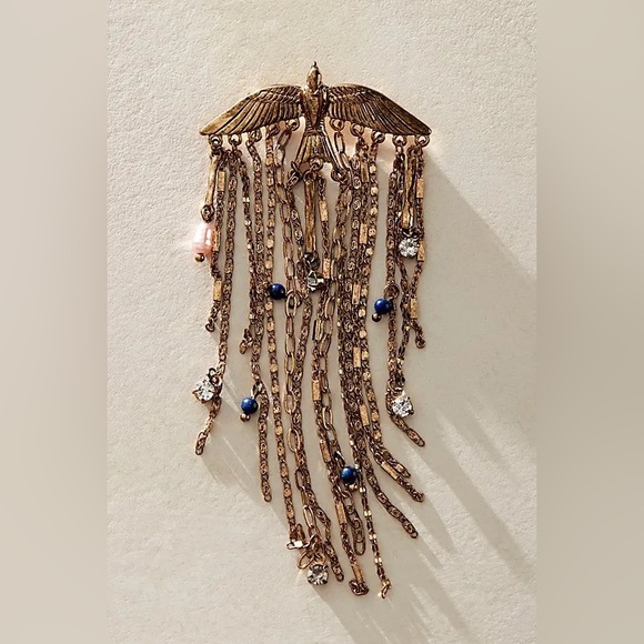 Free People Jewelry - Free People Cresta Dangle Brooch Pin Gold Bird wings NWT $30
